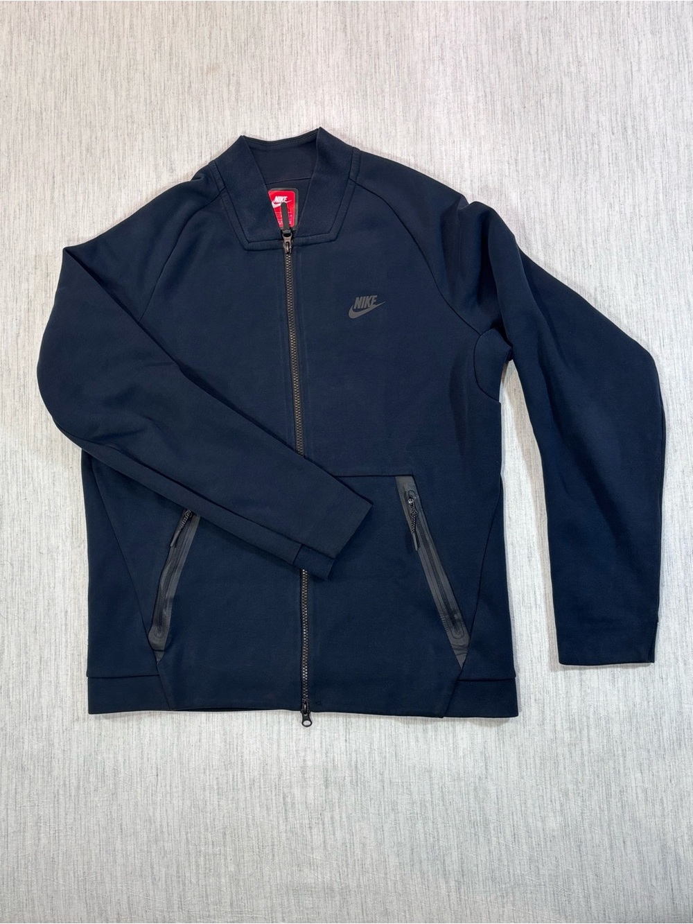 Nike Tech Fleece Bomber Jacket – Black – Size M